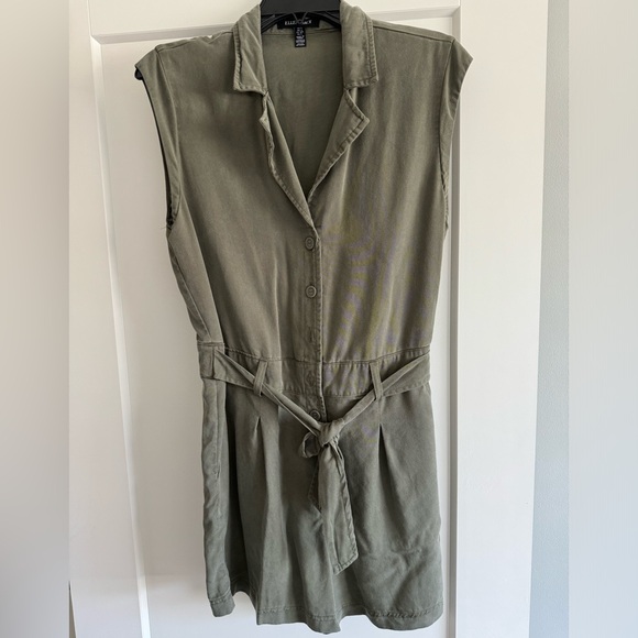 Ellen Tracy Belted Chambray Romper - Picture 3 of 4